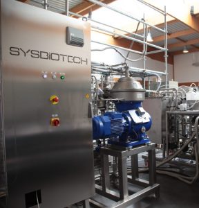 Separator and CIP-station