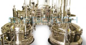 Industrial-scale fermenters/bioreactors
