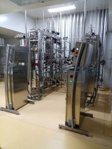 25L- und 300L-Fermenter beim Kunden